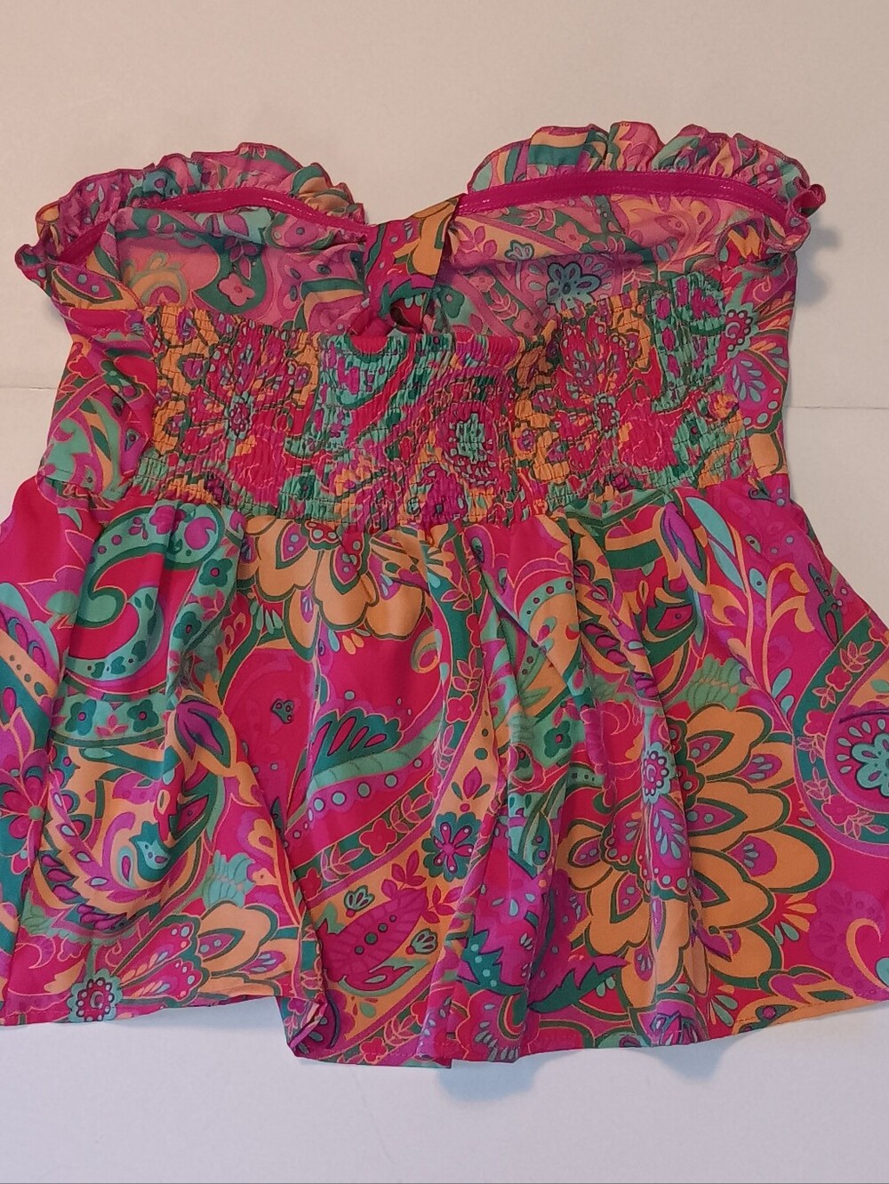 SolyHux Multicolored Print Halter Top Small NEW - Picture 4 of 8